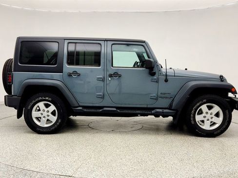 Used 2014 Jeep Wrangler Unlimited Sport w/ Quick Order Package 24S AWD/4WD image 4