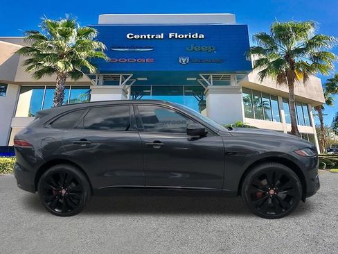 Used 2022 Jaguar F-PACE S AWD/4WD image 4