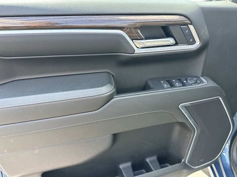 Used 2024 Chevrolet Silverado 1500 LT AWD/4WD image 15