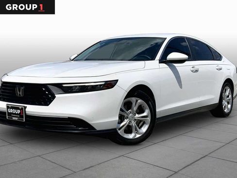 Used 2023 Honda Accord LX image 1