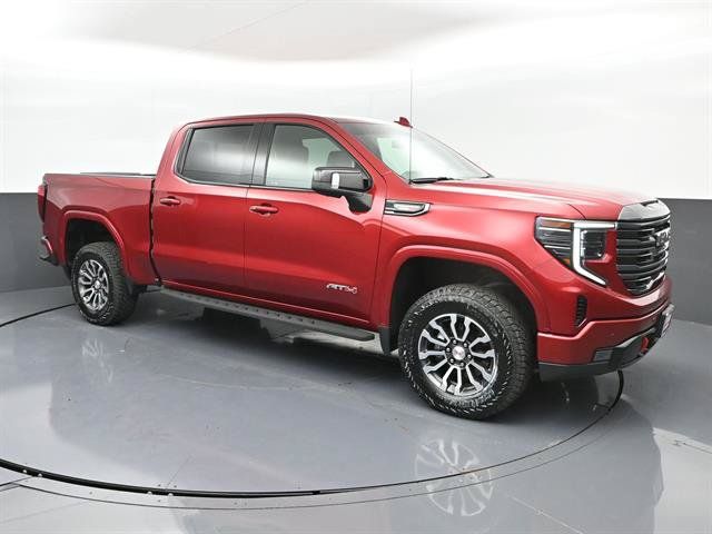 Used 2022 GMC Sierra 1500 AT4 w/ AT4 Premium Package AWD/4WD image 2