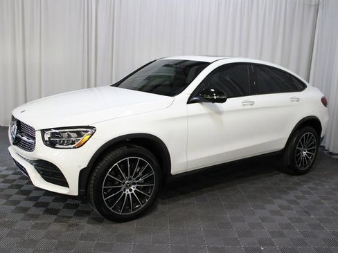 Used 2023 Mercedes-Benz GLC 300 GLC 300 Coupe image 3