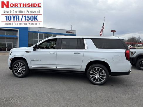 New 2026 GMC Yukon XL Denali w/ Denali Reserve Package image 10