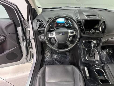 Used 2014 Ford Escape Titanium w/ Equipment Group 401A AWD/4WD image 14