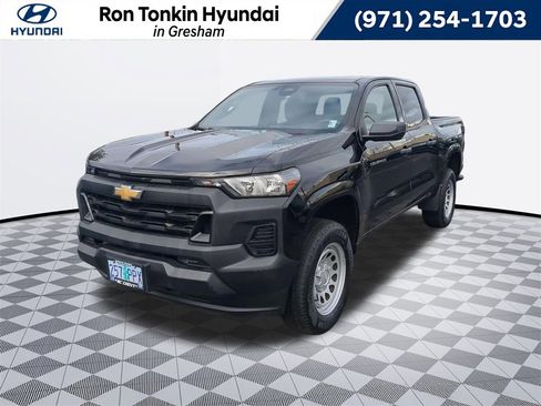 Used 2023 Chevrolet Colorado W/T image 1