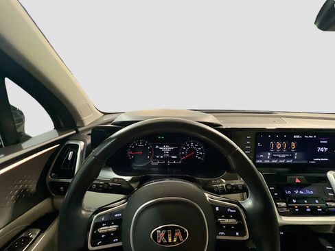 Used 2021 Kia Sorento SX image 7
