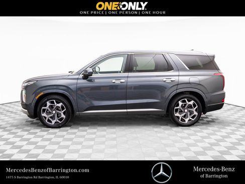Used 2022 Hyundai Palisade Calligraphy image 2