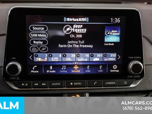 Used 2025 Nissan Altima 2.5 SV FWD image 35
