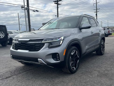 Used 2024 Kia Seltos SX image 3