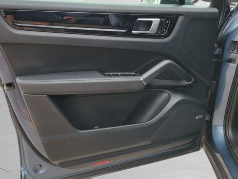 Used 2020 Porsche Cayenne E-Hybrid AWD/4WD image 20