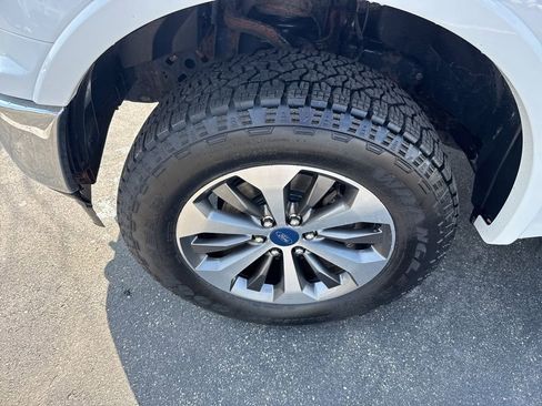 Used 2019 Ford F150 Lariat AWD/4WD image 26