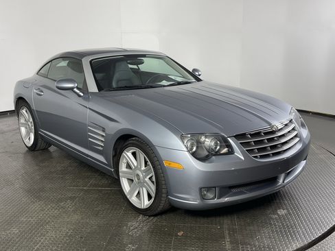 Used 2004 Chrysler Crossfire Coupe image 3