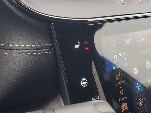 New 2026 Jeep Grand Cherokee Altitude AWD/4WD image 22
