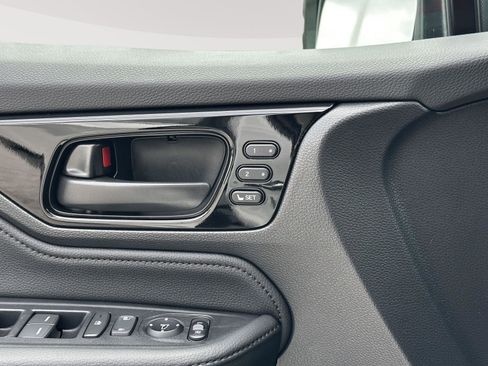 Certified 2025 Honda Odyssey Touring image 30