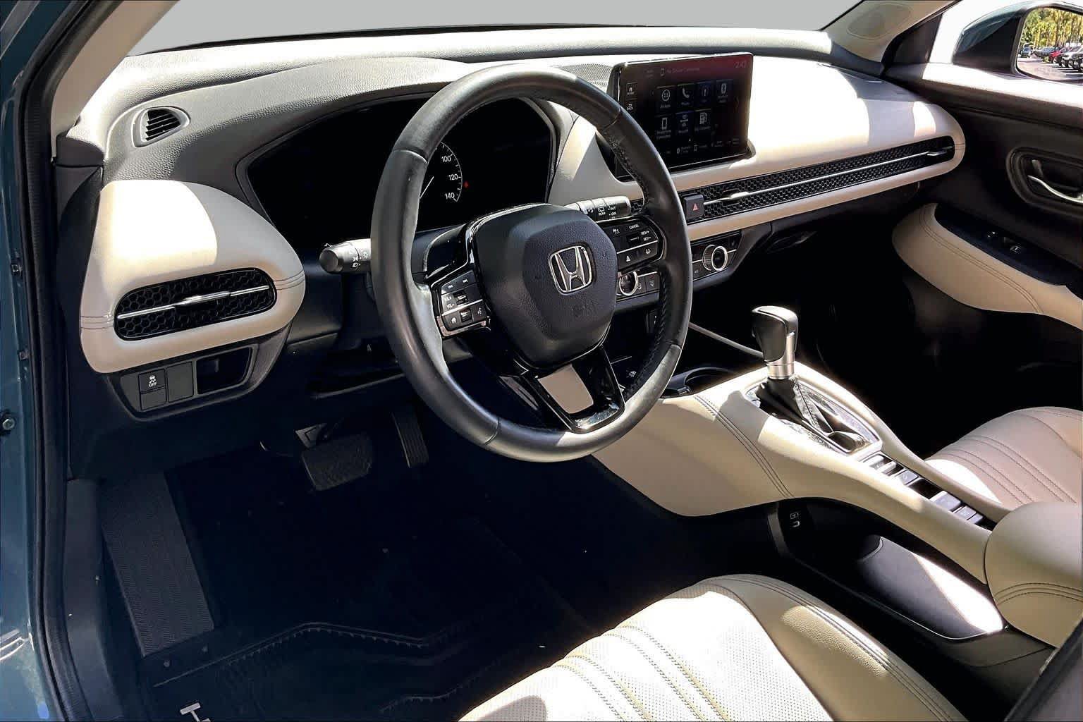 Used 2024 Honda HR-V EX-L image 18