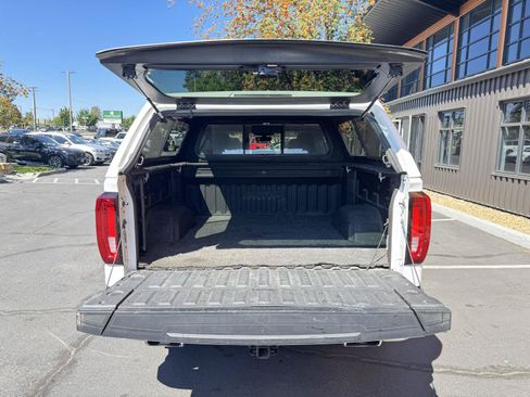 Used 2021 GMC Sierra 1500 AT4 w/ AT4 Preferred Package AWD/4WD image 25