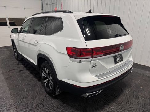 Used 2024 Volkswagen Atlas SE image 5