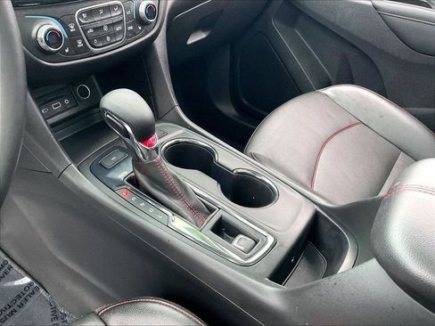 Used 2023 Chevrolet Equinox RS w/ RS Leather Package AWD/4WD image 19