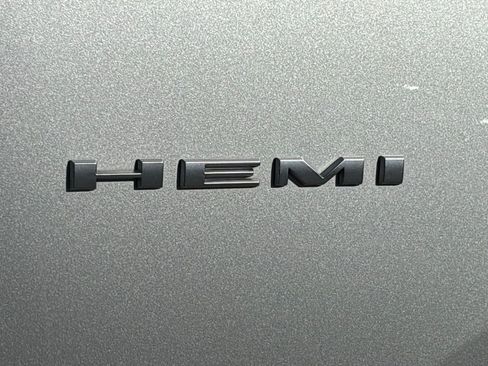 Used 2024 Dodge Durango R/T image 8