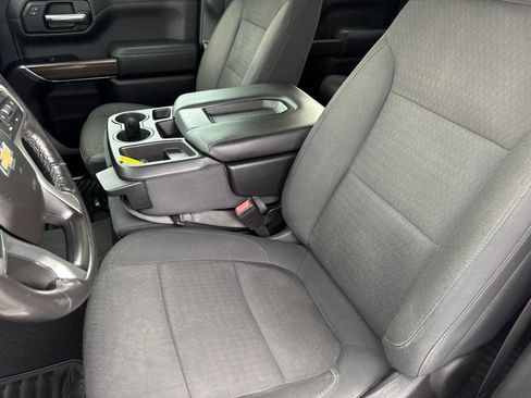 Used 2019 Chevrolet Silverado 1500 LT w/ All-Star Edition AWD/4WD image 11