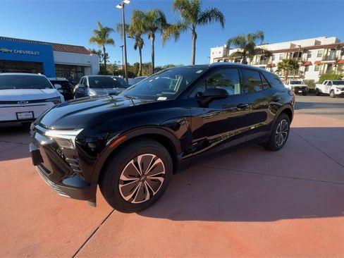 New 2025 Chevrolet Blazer EV LT image 4