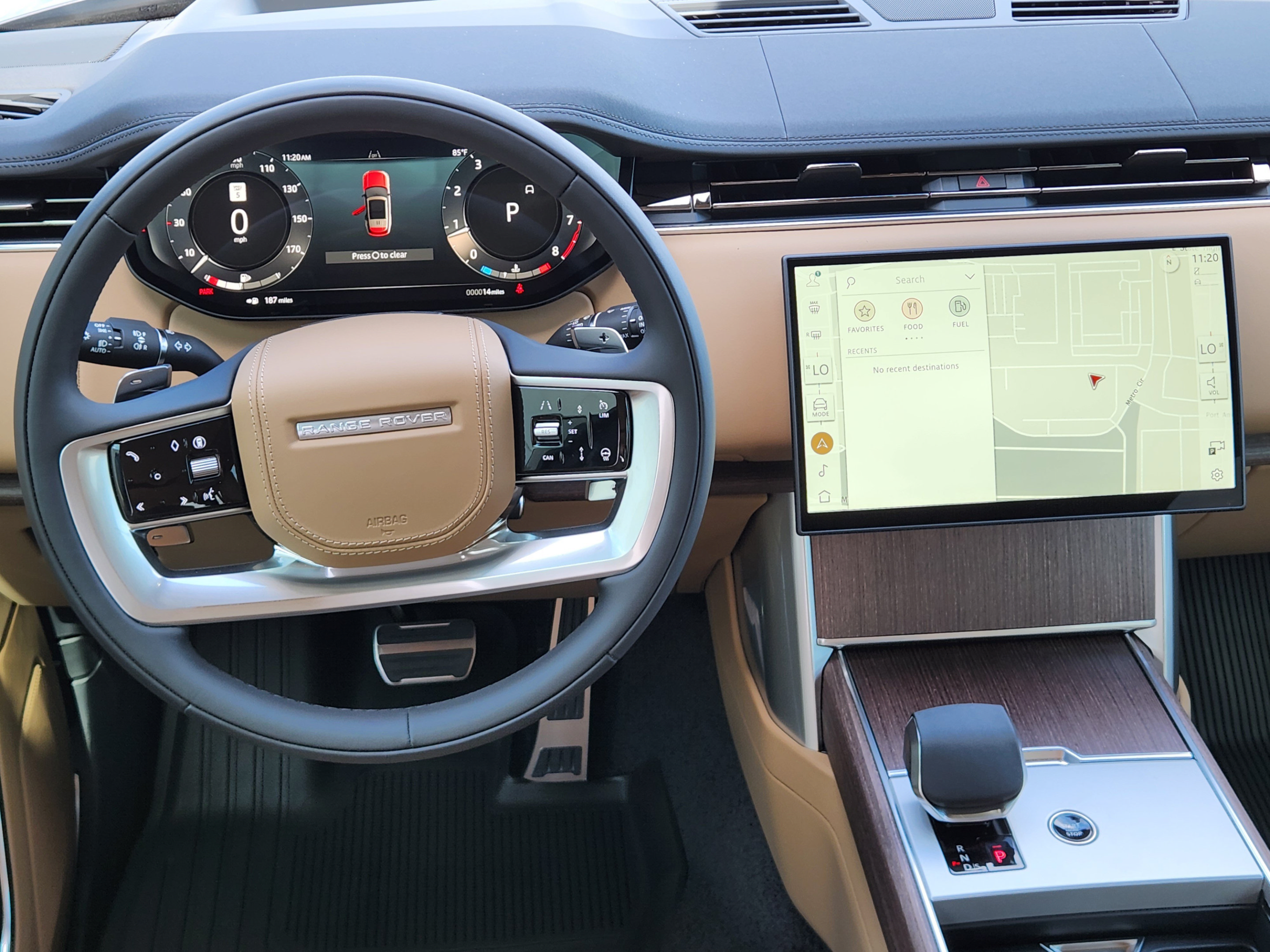 New 2026 Land Rover Range Rover Long Wheelbase SE AWD/4WD image 23