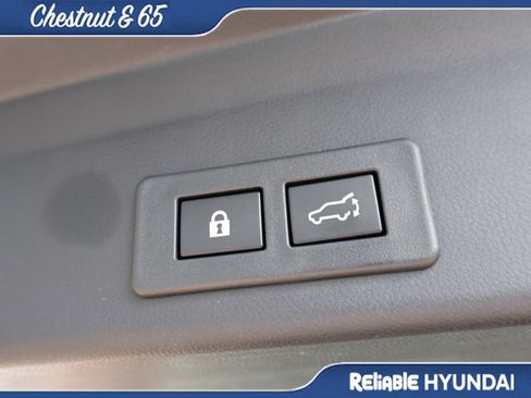Used 2025 Subaru Ascent Premium AWD/4WD image 18