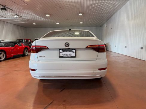 Used 2019 Volkswagen Jetta SEL FWD image 12
