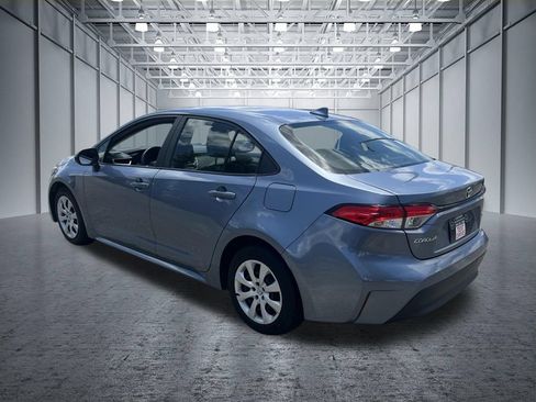 Used 2023 Toyota Corolla LE FWD image 4