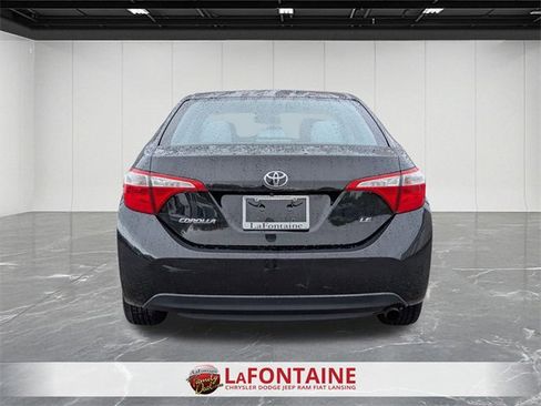 Used 2015 Toyota Corolla LE image 4