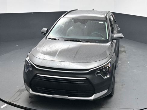 New 2026 Kia Niro EX image 18