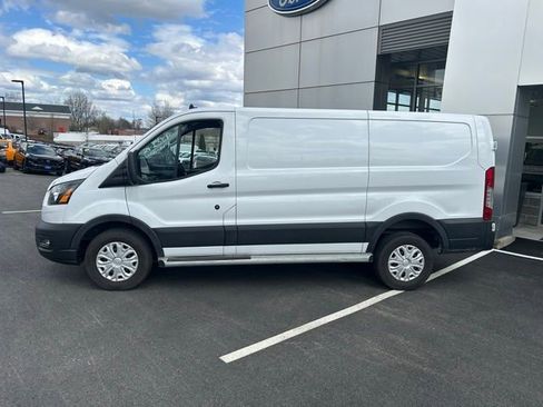 Used 2024 Ford Transit 250 Low Roof w/ Exterior Upgrade Package image 5