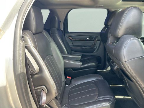 Used 2014 GMC Acadia Denali image 12