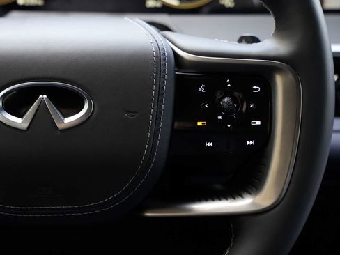 New 2026 INFINITI QX80 4WD image 11