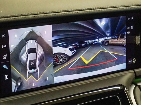 Certified 2024 Porsche Panamera 4 AWD/4WD image 23