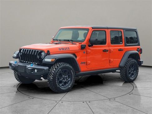 Certified 2023 Jeep Wrangler Unlimited w/ Cold Weather Group image 3
