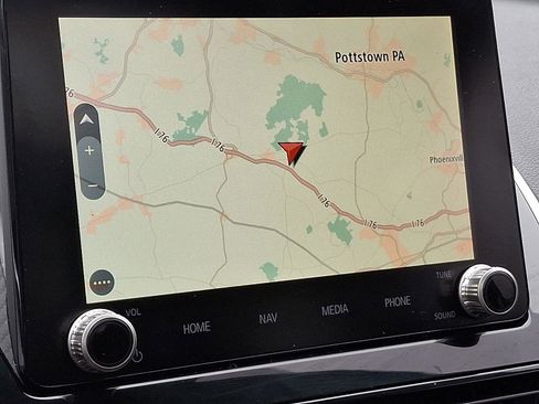 Used 2024 Mitsubishi Eclipse Cross SE image 18