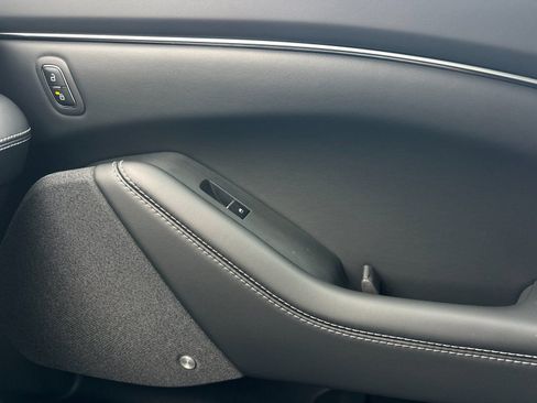 New 2025 Ford Mustang Mach-E Premium image 20