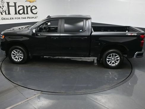Used 2023 Chevrolet Silverado 1500 LT AWD/4WD image 42