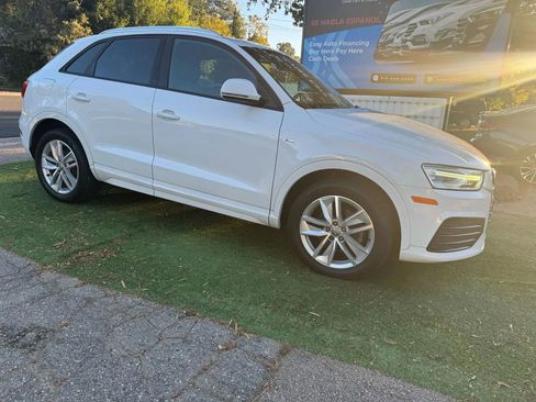 Used 2018 Audi Q3 2.0T Premium w/ Convenience Package image 3