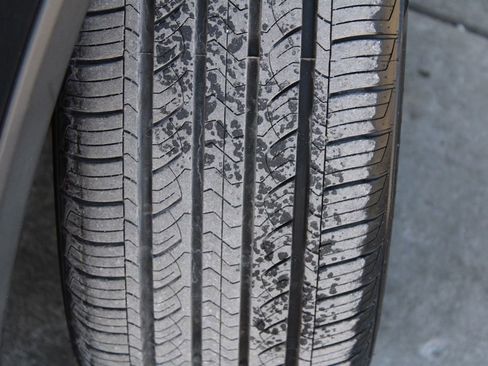 Used 2016 Toyota RAV4 SE image 15