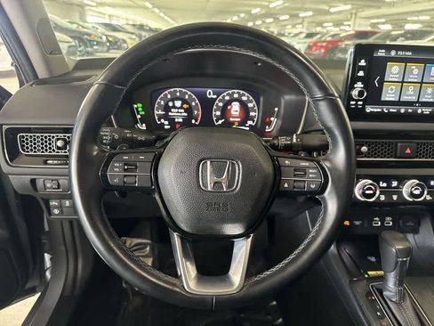 Used 2024 Honda Civic Touring image 14