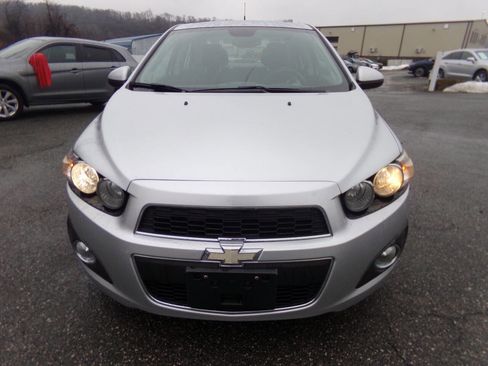 Used 2012 Chevrolet Sonic LT image 2