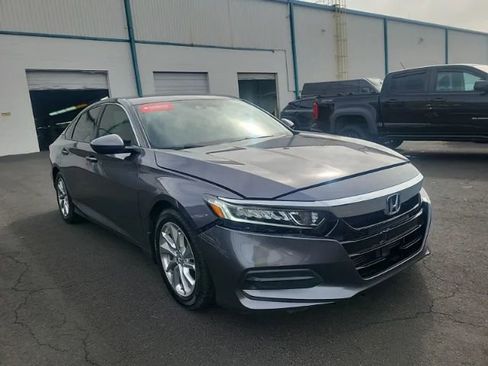 Used 2019 Honda Accord LX image 4