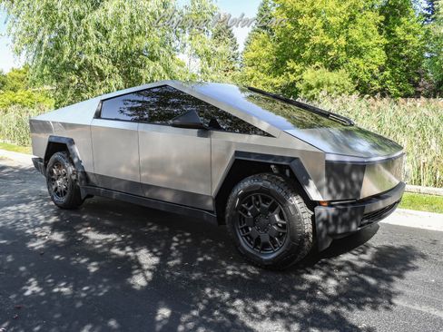 Used 2024 Tesla Cybertruck Cyberbeast image 6