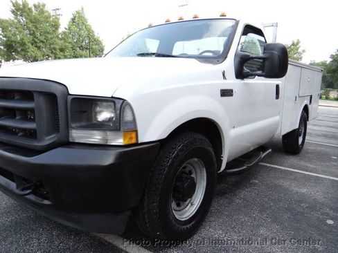 Used 2004 Ford F350 2WD Regular Cab Super Duty image 39