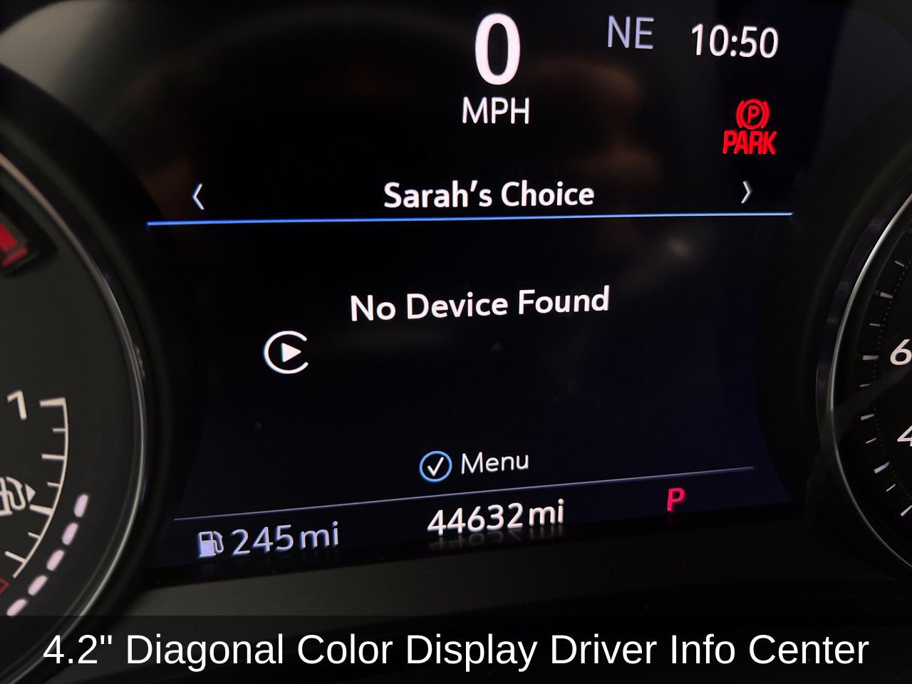 Used 2023 Cadillac XT4 Premium Luxury w/ Technology Package FWD image 17