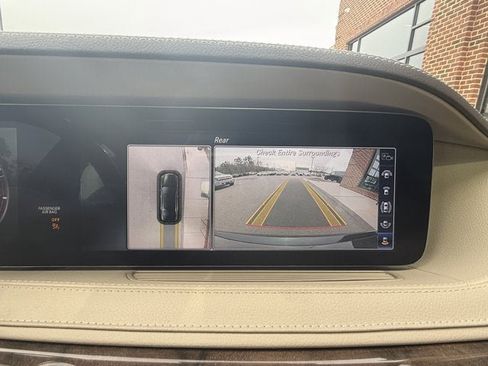 Used 2019 Mercedes-Benz S 450 Sedan image 30