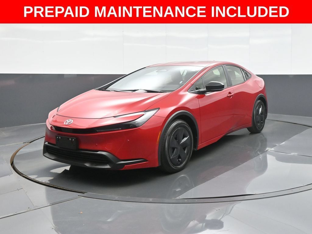 Certified 2025 Toyota Prius LE FWD image 3