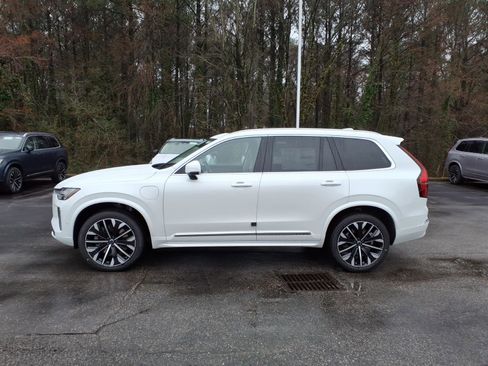 New 2026 Volvo XC90 T8 Ultra w/ Protection Package Premier AWD/4WD image 8